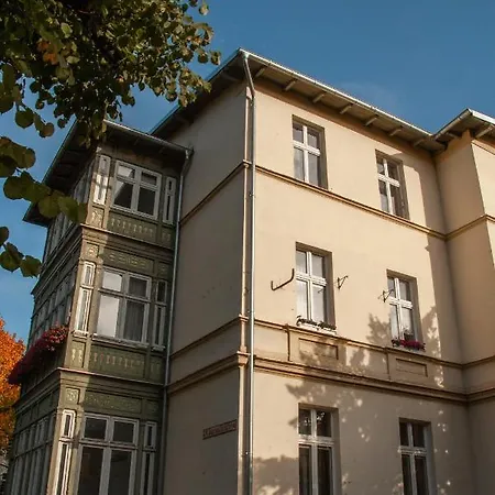 Przy Plazy Apartment *